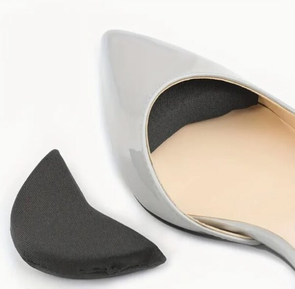 Cotton padding for pain relief in the forefoot - Image 4